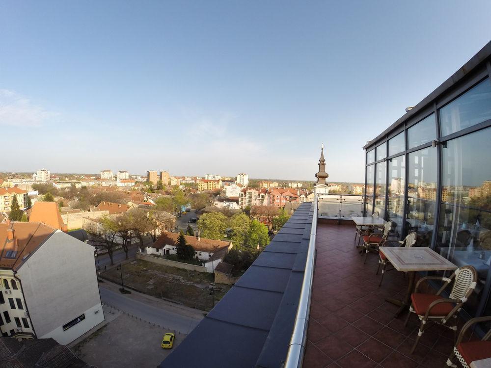 Hotel Galleria Subotica Esterno foto