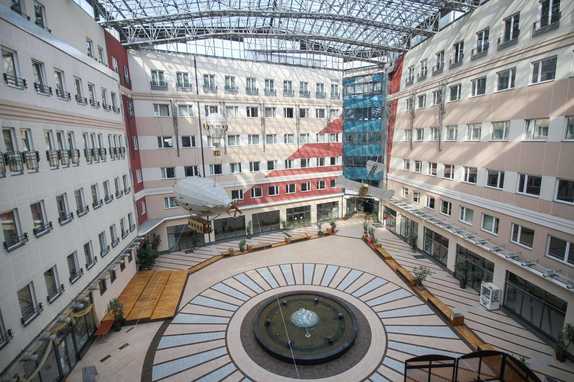 Hotel Galleria Subotica Esterno foto